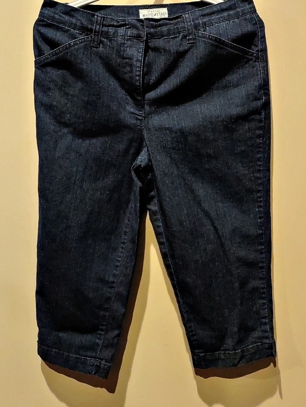 White Stag Stretch Women's Cropped Pants in Denim Blue, Size 6